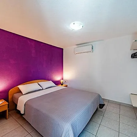 Vila Edi By Guide *